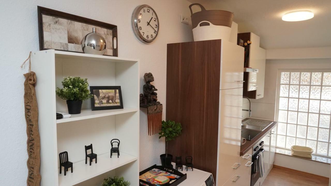 Apartment 900M To Exhibition Düsseldorf Eksteriør billede